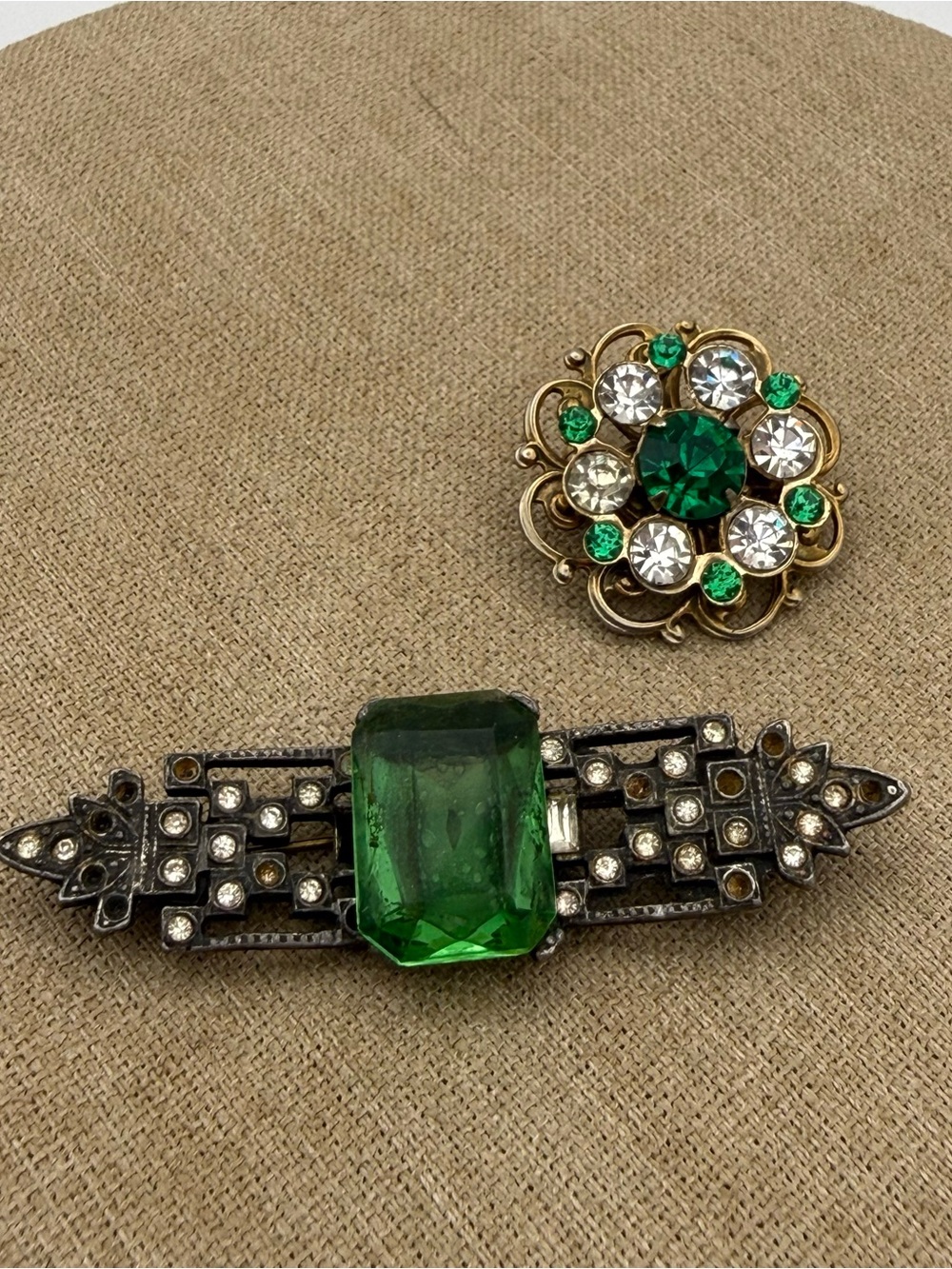 VintageGreen Crystal Brooch Set - Women Jewelry